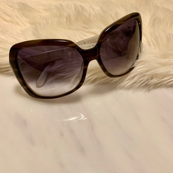 Banana Republic Myra Sunglasses - Picture 1 of 6